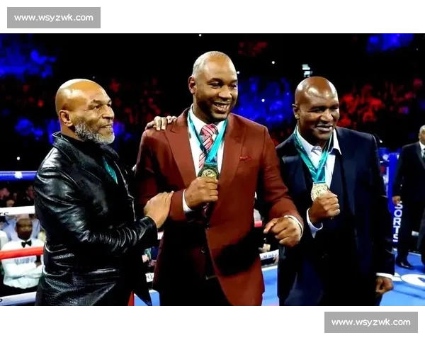 刘易斯VS里迪克鲍巅峰对决重量级拳坛宿命较量史诗回顾全景解析